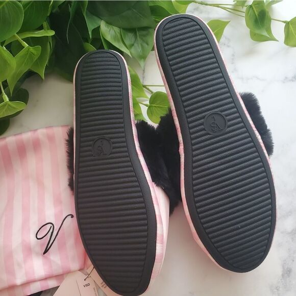 Victoria Secrets Pink & White Heritage Stripe Satin+Faux Fur Slippers+travel Bag - Picture 3 of 6